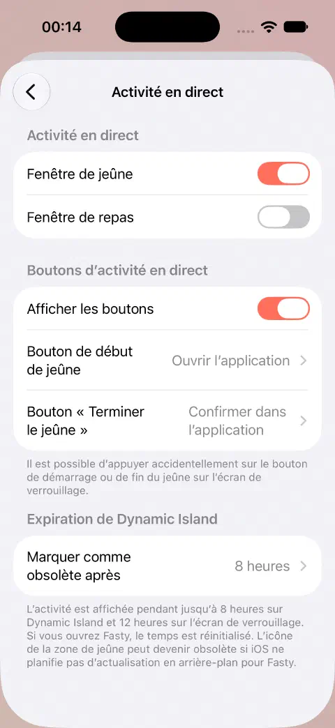 Réglages avec interrupteurs distincts pour jeûne et alimentation, choix de comportement des boutons et expiration dans la Dynamic Island.