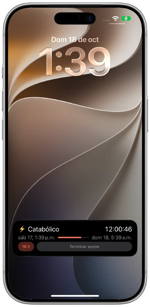 Una actividad en vivo de Fasty en la pantalla de bloqueo del iPhone con temporizador activo, progreso del objetivo y control para terminar el ayuno.