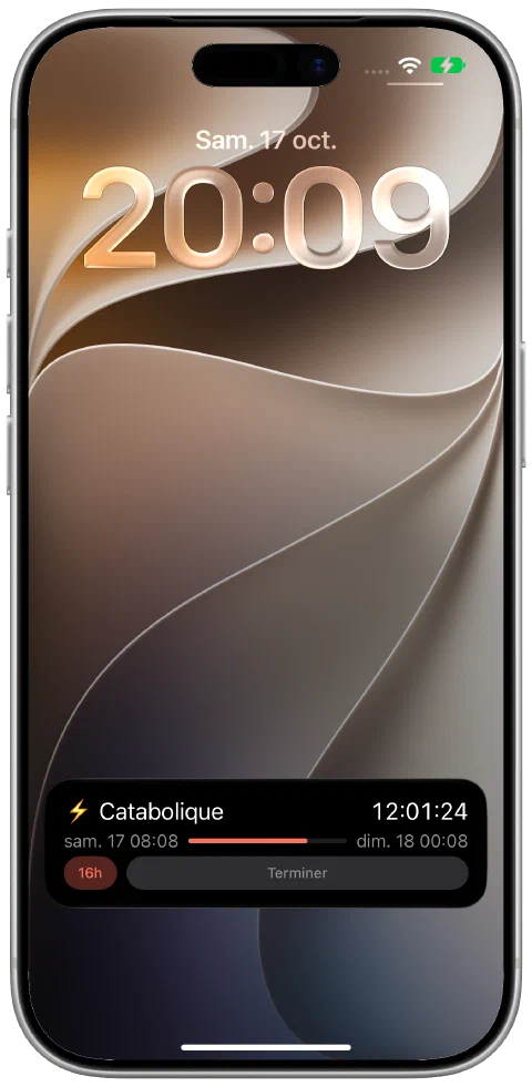 Une activité en direct Fasty sur l’écran verrouillé de l’iPhone avec le minuteur actif, la progression vers l’objectif et la commande de fin du jeûne.