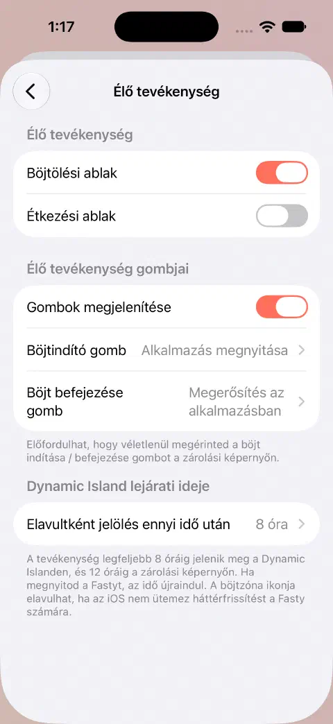 Élő tevékenység beállításai külön böjt- és étkezési kapcsolókkal, gombműködési lehetőségekkel és a Dynamic Island lejárati beállításaival.