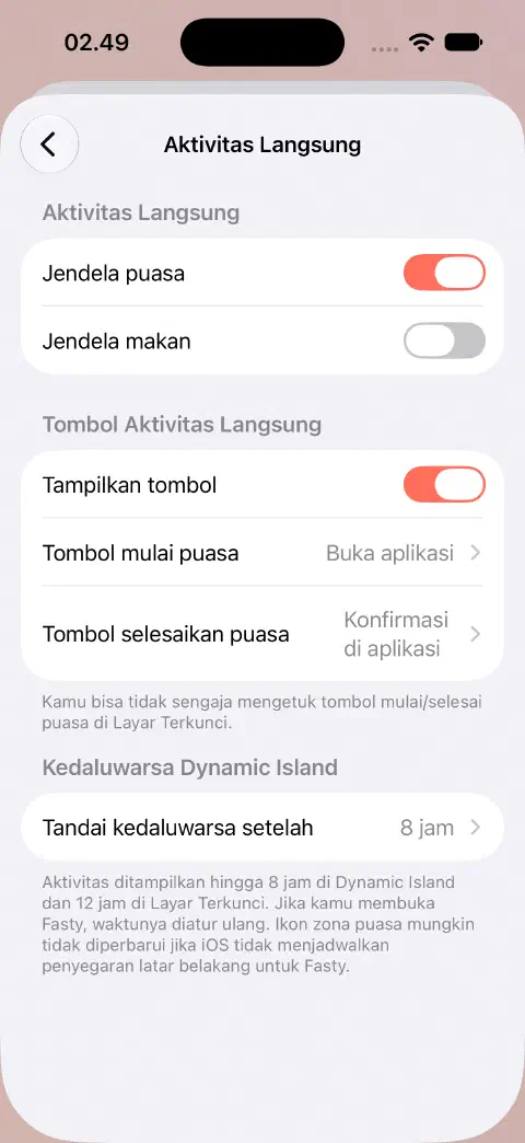 Pengaturan Aktivitas Langsung dengan sakelar puasa dan makan terpisah, pilihan perilaku tombol, serta pengaturan kedaluwarsa tampilan Dynamic Island.
